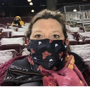 Meet your Posher, Lynda